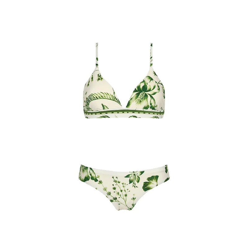FIXED TRIANGLE TOP GREEN COURT 60