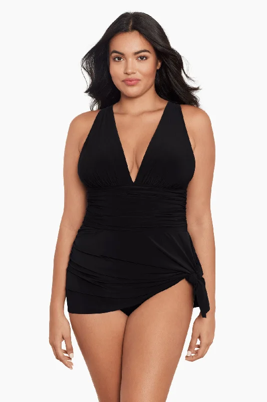 Pleated bikini bottoms on promotion for a more formal and elegant beach lookPlus Size Celine Swim Dress Pleated bikini bottoms on promotion for a more formal and elegant beach lookPlus Size Celine Swim Dress