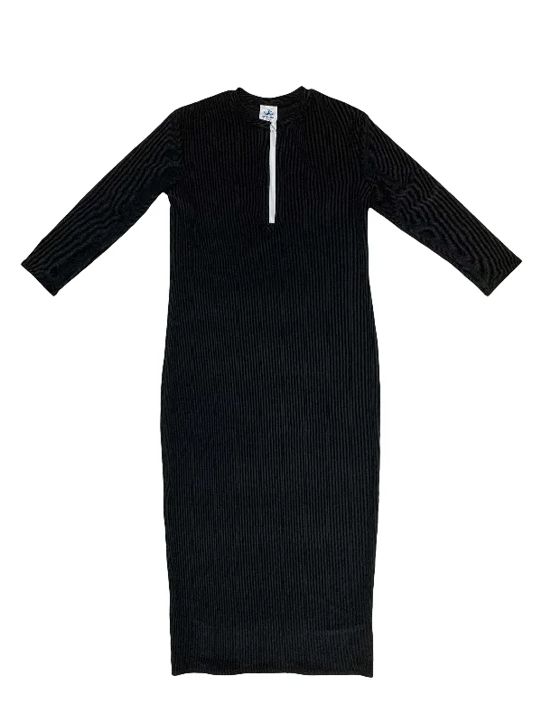 Longline underwire one - piece swimsuits on sale for maximum support and a flattering fitBlack Half Zip Ribbed Maxi Swim Dress Longline underwire one - piece swimsuits on sale for maximum support and a flattering fitBlack Half Zip Ribbed Maxi Swim Dress