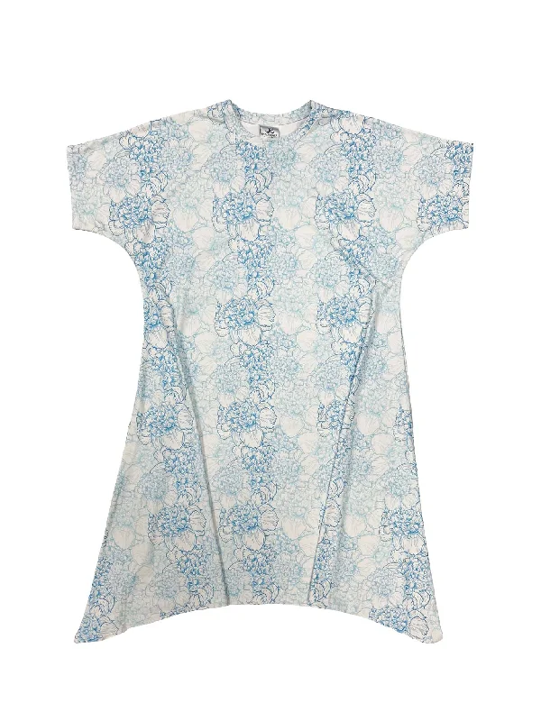 Women's swimsuits on sale with quick - drying fabric for convenienceBlue Floral Short Sleeve Swing Swim Dress Women's swimsuits on sale with quick - drying fabric for convenienceBlue Floral Short Sleeve Swing Swim Dress