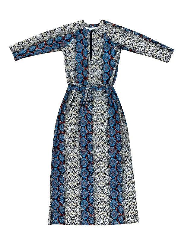 Adjustable halter bikini tops on special offer for a customizable fitBlue Snakeskin Half Zip Maxi Drawstring Swim Dress Adjustable halter bikini tops on special offer for a customizable fitBlue Snakeskin Half Zip Maxi Drawstring Swim Dress
