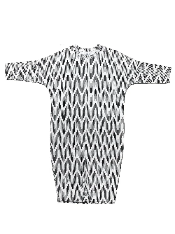 Underwire balconette one - piece swimsuits on special offer for a sexy and supportive fitBlack & White Chevron Flow Dress Underwire balconette one - piece swimsuits on special offer for a sexy and supportive fitBlack & White Chevron Flow Dress