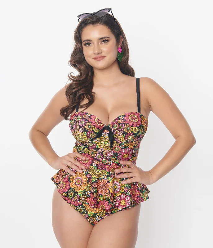 Printed bikini bottoms in floral patterns at a promotional price for a beachy vibeUnique Vintage 1960s Kaleidoscope Floral Daphne Swim Bottoms Printed bikini bottoms in floral patterns at a promotional price for a beachy vibeUnique Vintage 1960s Kaleidoscope Floral Daphne Swim Bottoms