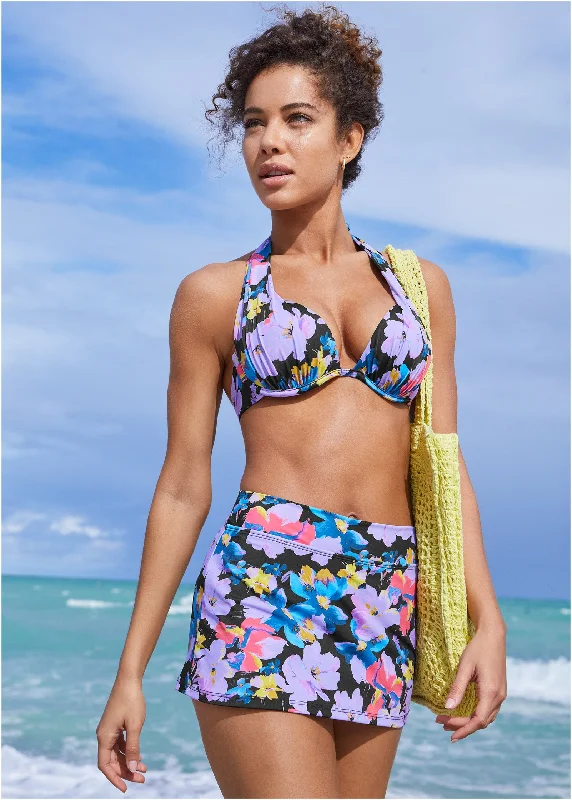 Printed bikini bottoms on sale with a glitter - effect pattern for a glamorous beach styleAruba Swim Skirt - Evening Bloom Printed bikini bottoms on sale with a glitter - effect pattern for a glamorous beach styleAruba Swim Skirt - Evening Bloom