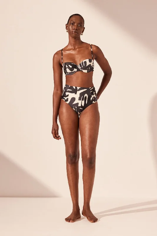 Printed mesh bikini bottoms on discount for a trendy and breathable beach optionCOSMO HIGH WAISTED RUCHED BOTTOM Printed mesh bikini bottoms on discount for a trendy and breathable beach optionCOSMO HIGH WAISTED RUCHED BOTTOM
