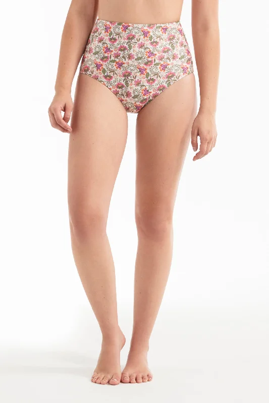 Tie - dye printed bikini tops on sale in a ombre effect for a trendy lookMackenzie Bottom - FINAL SALE Tie - dye printed bikini tops on sale in a ombre effect for a trendy lookMackenzie Bottom - FINAL SALE