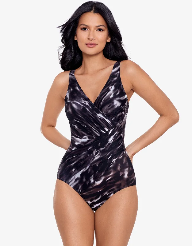 Cut - out one - piece swimsuits on discount with a keyhole detail for a modern and stylish lookTempest Oceanus Swimsuit - Black Cut - out one - piece swimsuits on discount with a keyhole detail for a modern and stylish lookTempest Oceanus Swimsuit - Black