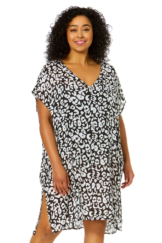 Pleated bikini bottoms on promotion for a more formal and elegant beach lookWomen's Plus Size Wild Cat Easy Tunic Swimsuit Cover Up Pleated bikini bottoms on promotion for a more formal and elegant beach lookWomen's Plus Size Wild Cat Easy Tunic Swimsuit Cover Up